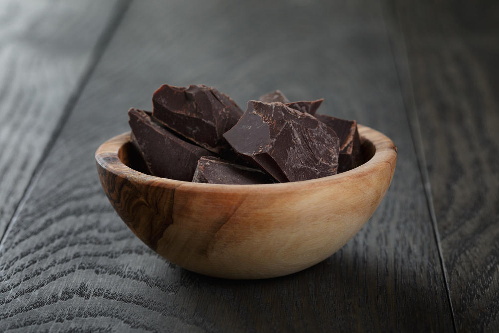 O que acontece ao corpo quando come chocolate negro
