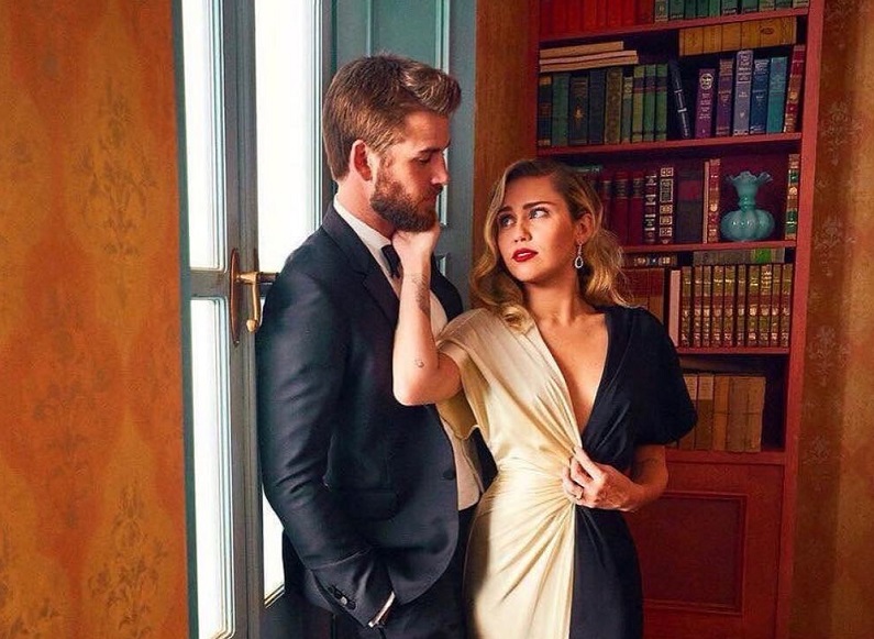 É assim que Miley Cyrus mantém a chama da sua relação acesa