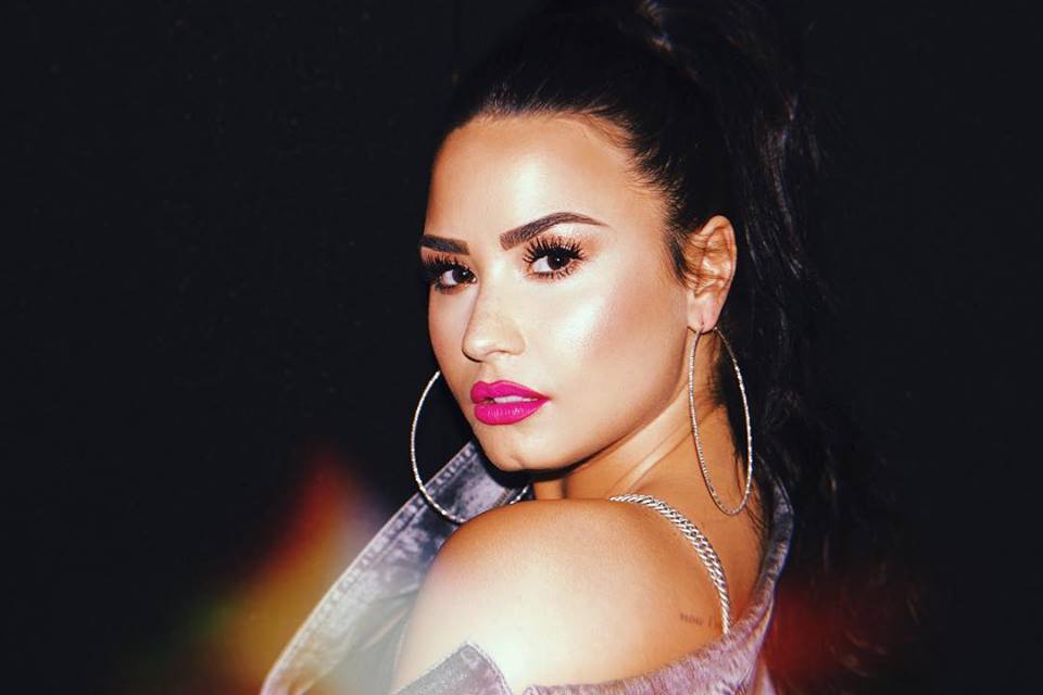 Irmã de Demi Lovato defende a cantora dos 'haters' nas redes sociais