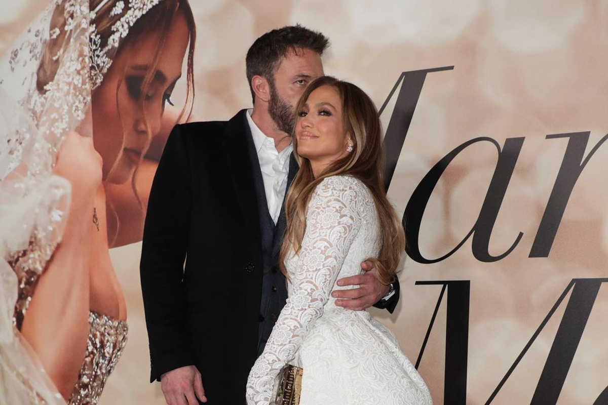 Jennifer Lopez e Ben Affleck voltam a estar noivos, 20 anos depois